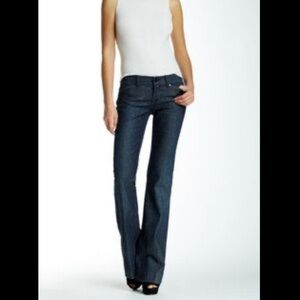 Elie Tahari Adena Straight Jeans size 6